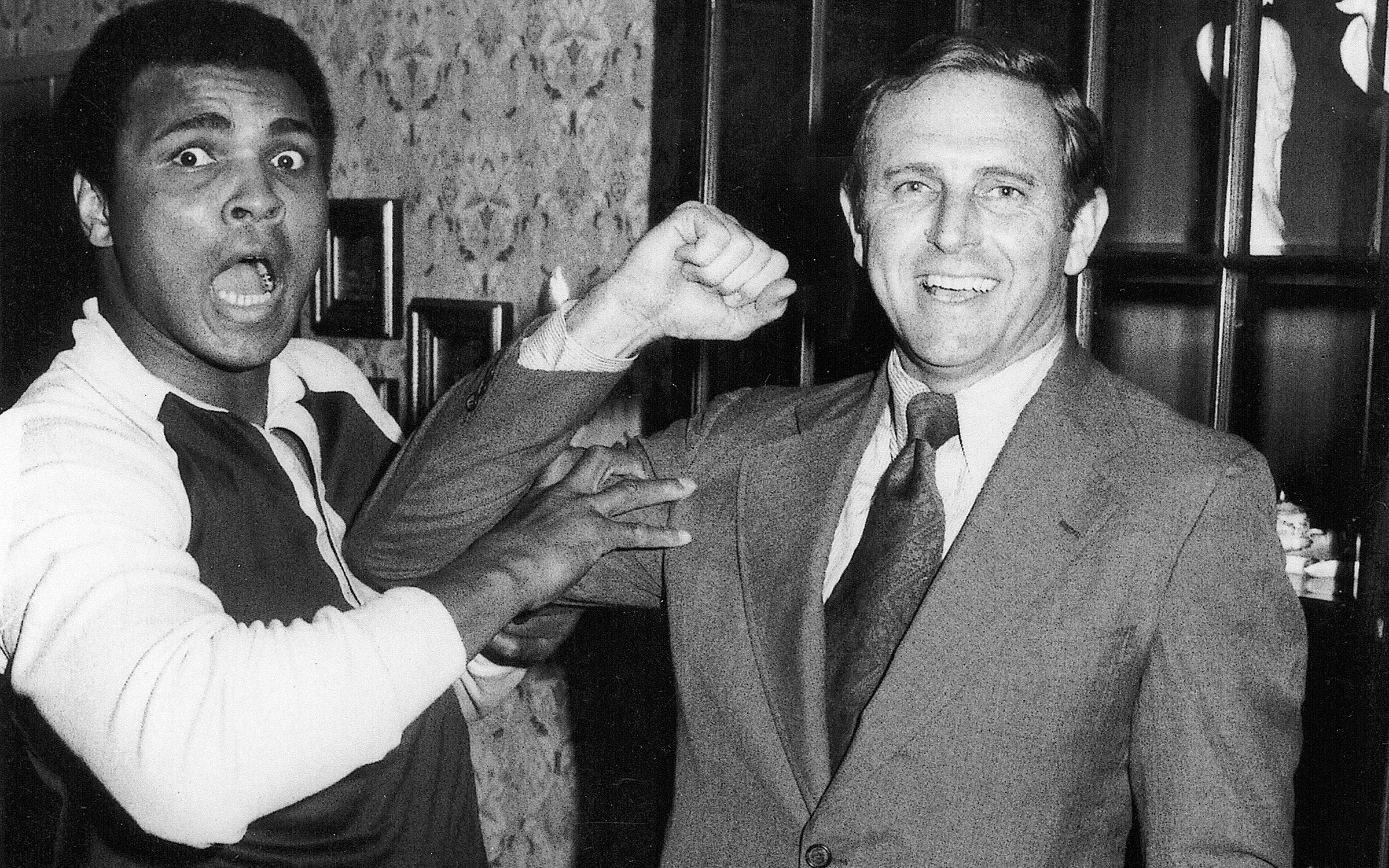 a guide to dating at the end of the world